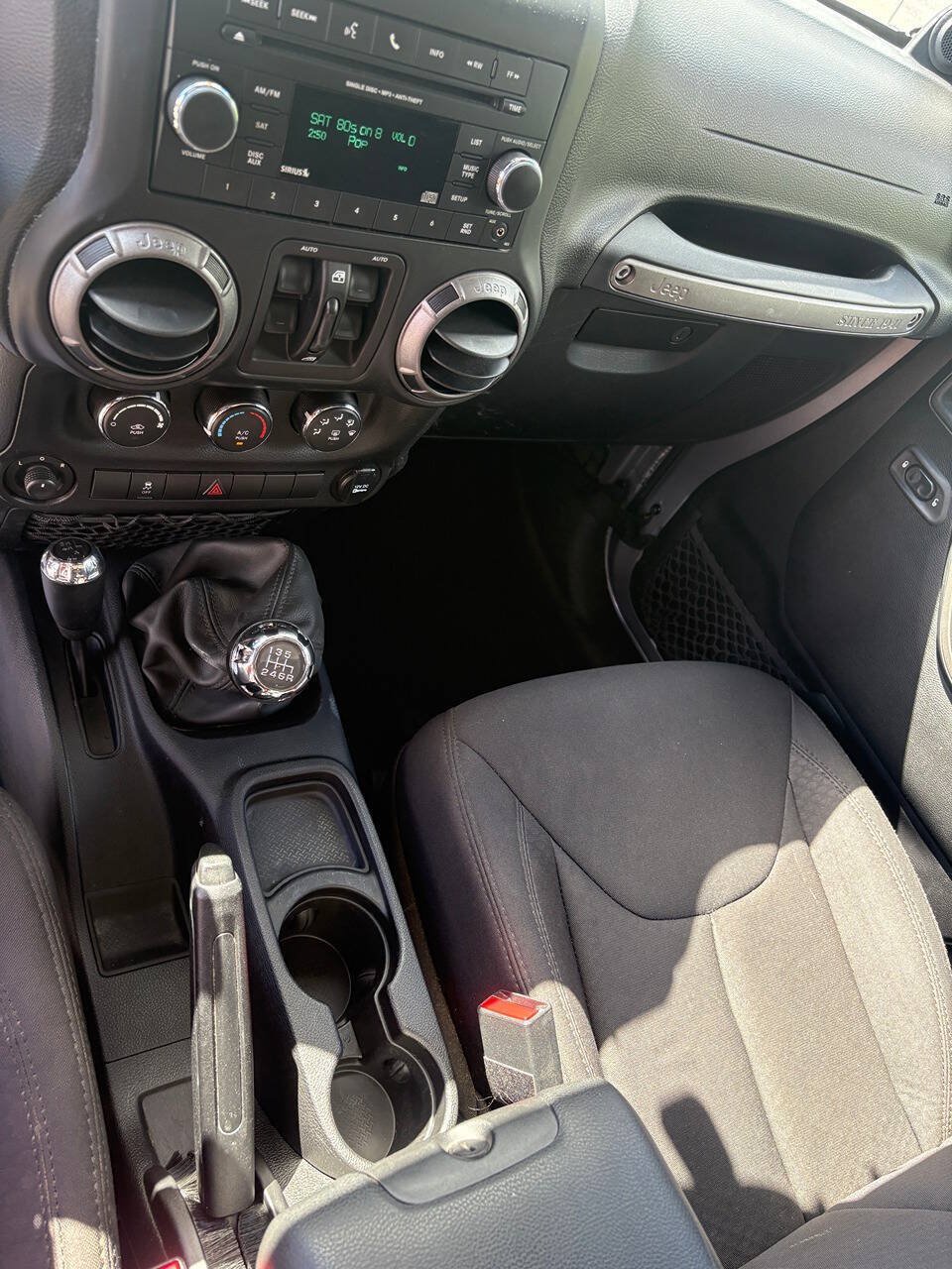 Used 2014 Jeep Wrangler Unlimited Sport w/ Quick Order Package 23S AWD/4WD image 11