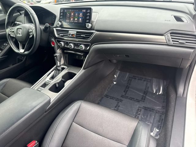 Used 2018 Honda Accord Sport image 16