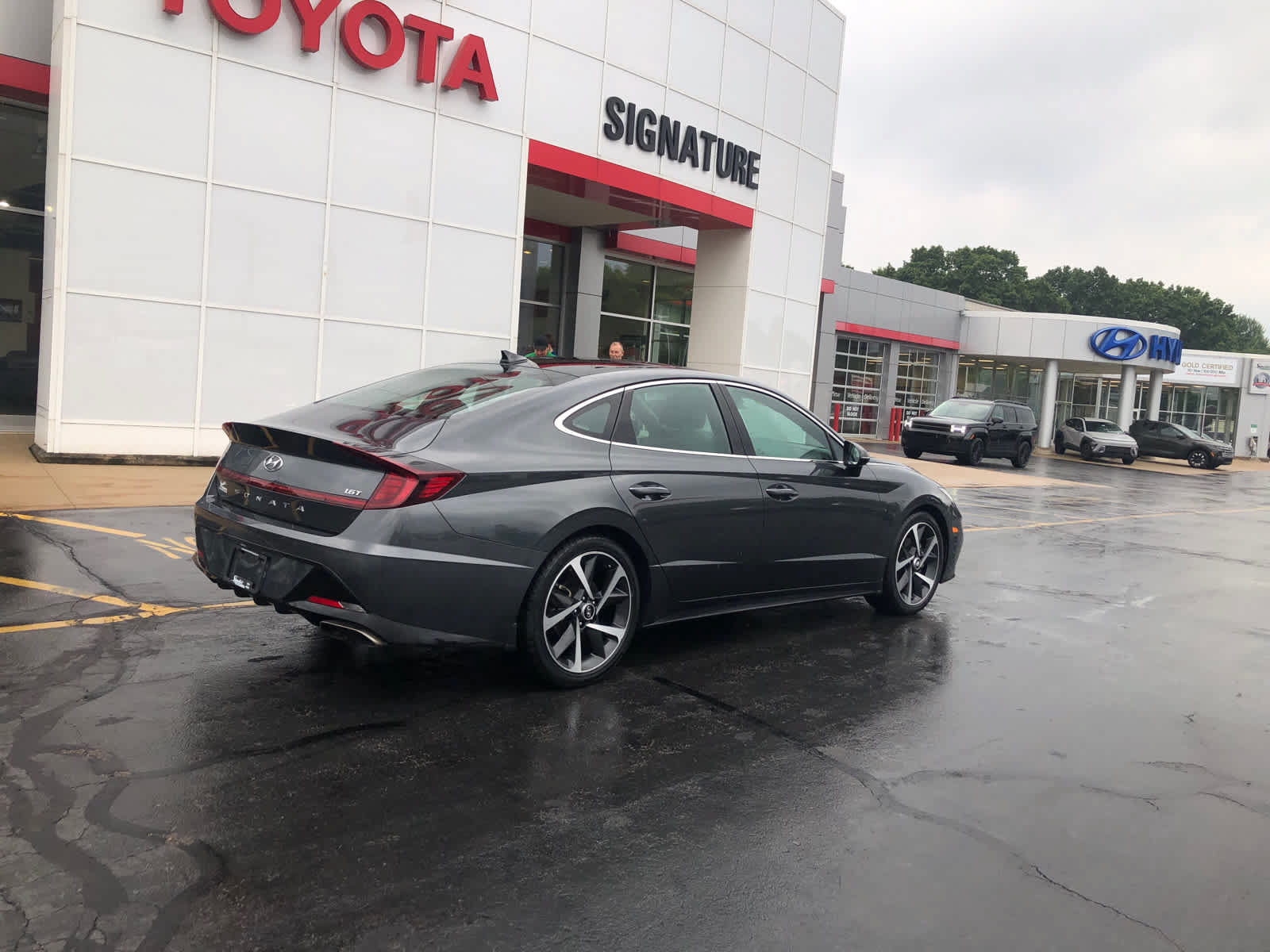 Certified 2023 Hyundai Sonata SEL Plus FWD image 2
