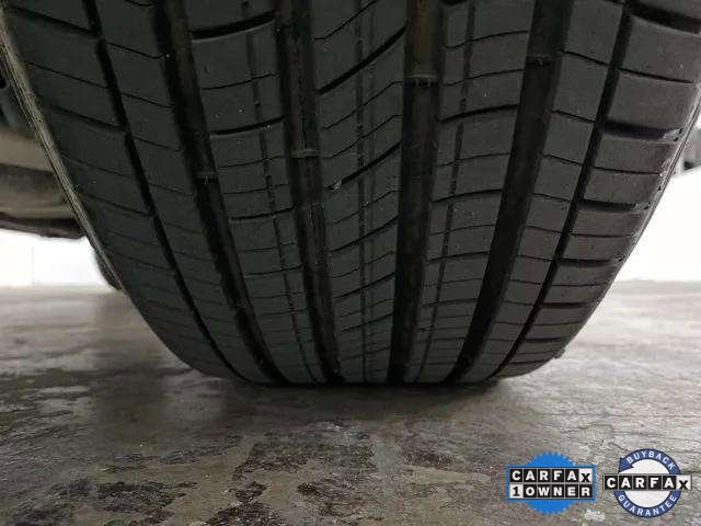 Used 2025 Nissan Frontier SV image 92