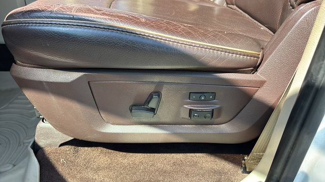 Used 2016 RAM 1500 Longhorn AWD/4WD image 19