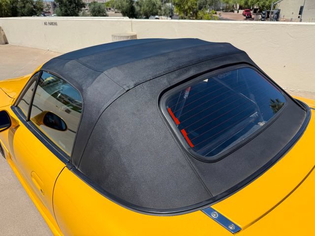 Used 2002 MAZDA MX-5 Miata RWD image 5