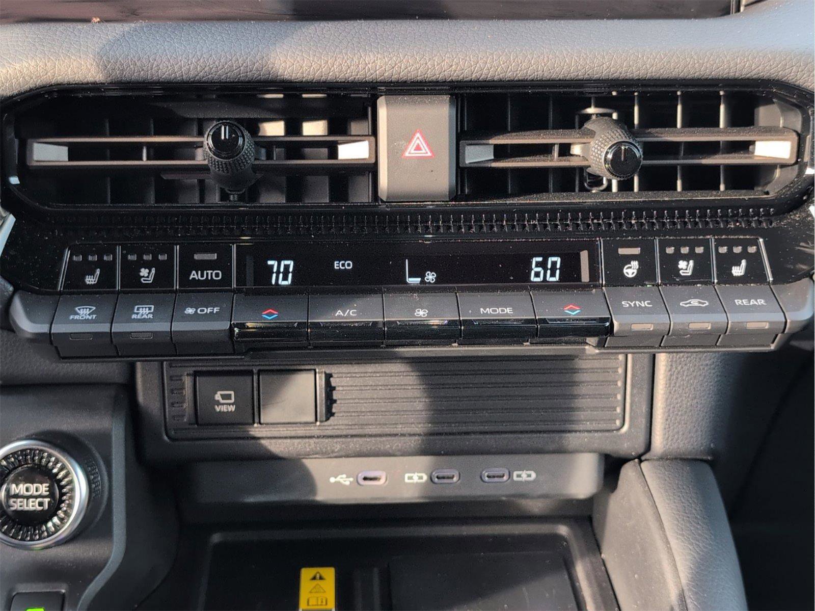 Used 2024 Toyota Land Cruiser image 21