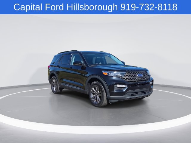 Used 2024 Ford Explorer XLT w/ Equipment Group 202A AWD/4WD image 2