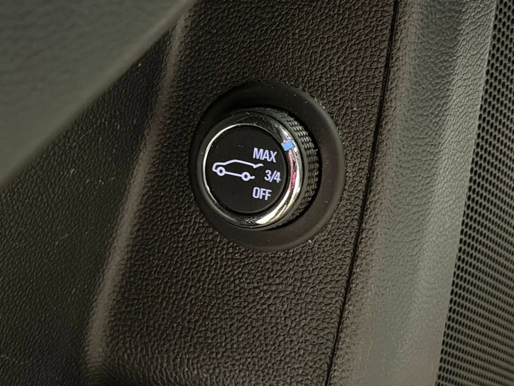 Certified 2023 Chevrolet Traverse RS w/ LPO, Floor Liner Package image 40