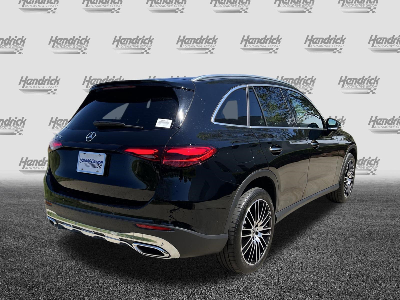 Certified 2025 Mercedes-Benz GLC 300 image 9