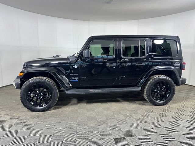 Used 2022 Jeep Wrangler Unlimited Sahara image 6