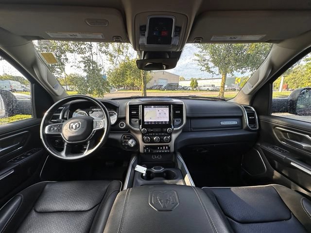 Used 2022 RAM 1500 Laramie AWD/4WD image 2