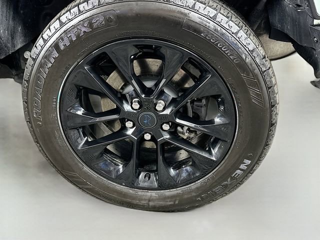 Used 2024 Jeep Wrangler Unlimited Sahara AWD/4WD image 30