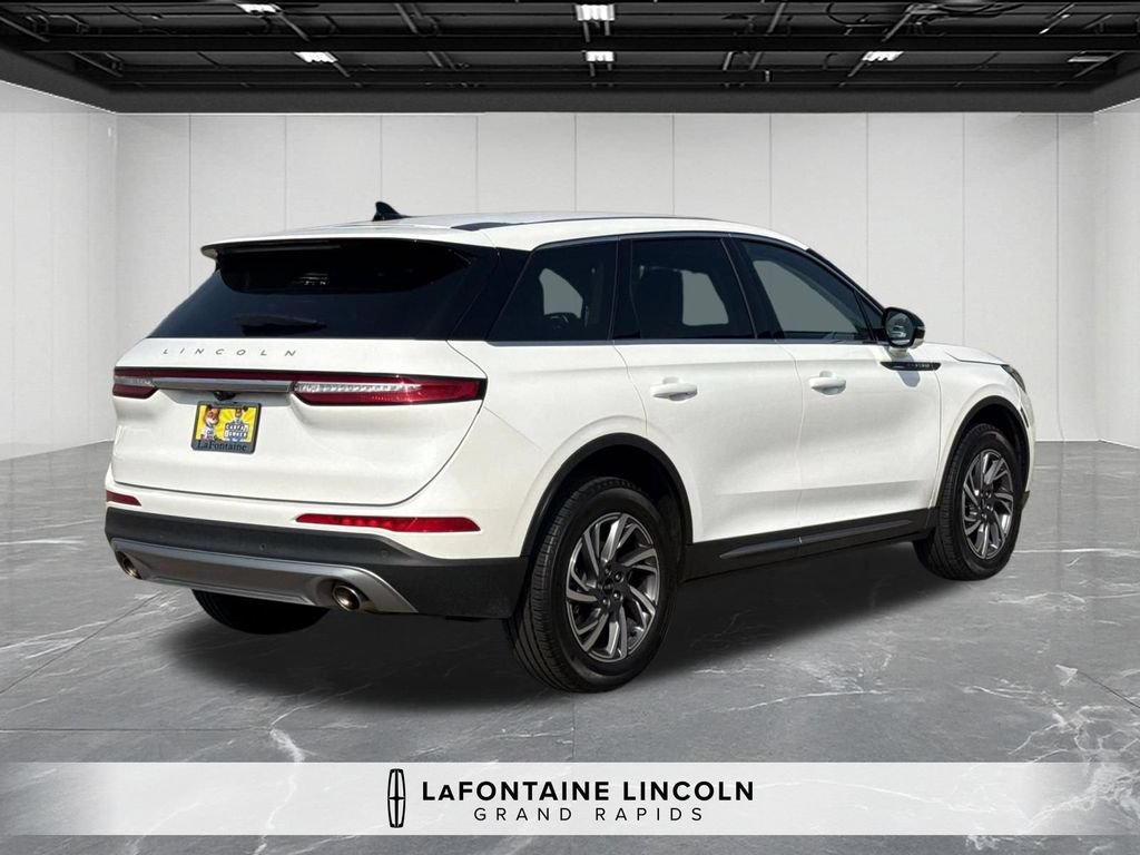 Certified 2024 Lincoln Corsair AWD w/ Equipment Group 101A image 5