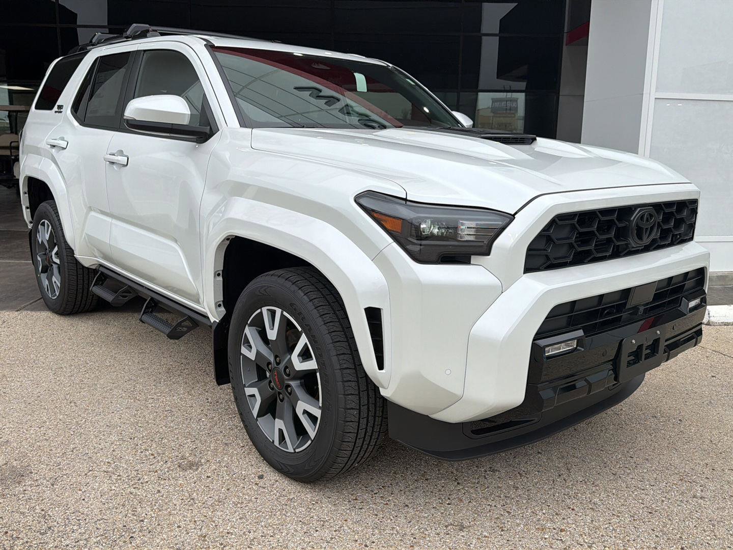 New 2026 Toyota 4Runner TRD Sport AWD/4WD image 2