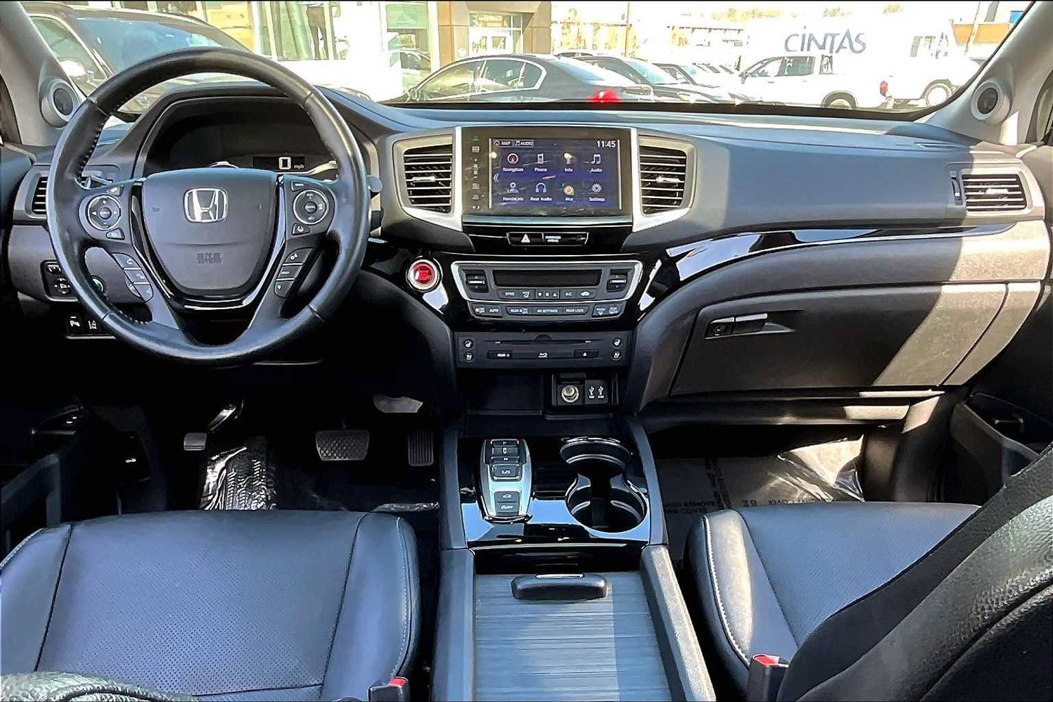 Used 2016 Honda Pilot Elite image 16
