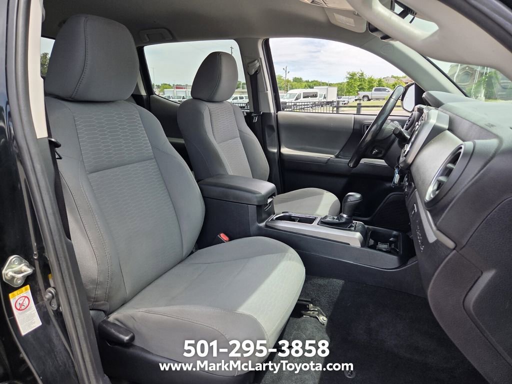 Used 2018 Toyota Tacoma SR5 RWD image 16
