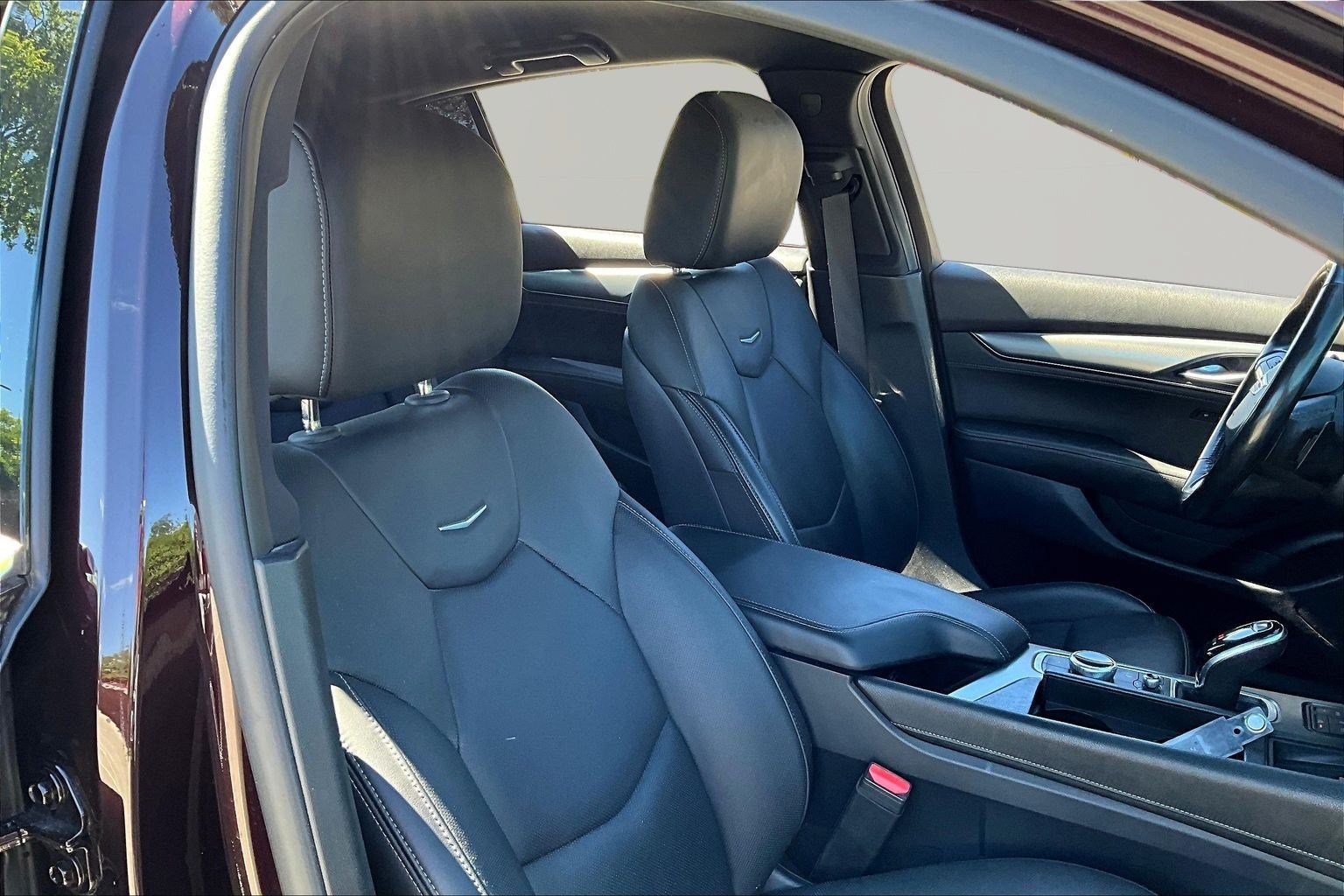Used 2020 Cadillac CT5 Premium Luxury w/ Parking Package RWD image 28