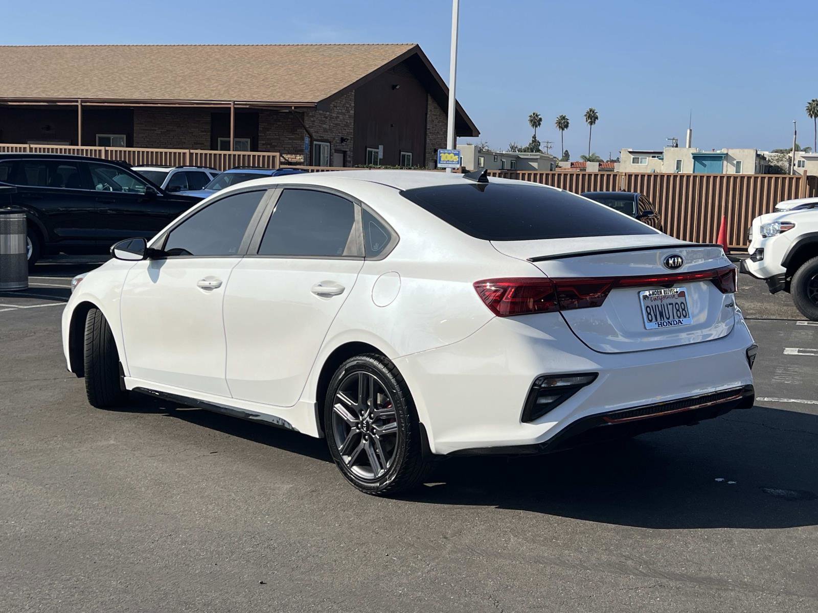Used 2021 Kia Forte GT-Line image 3