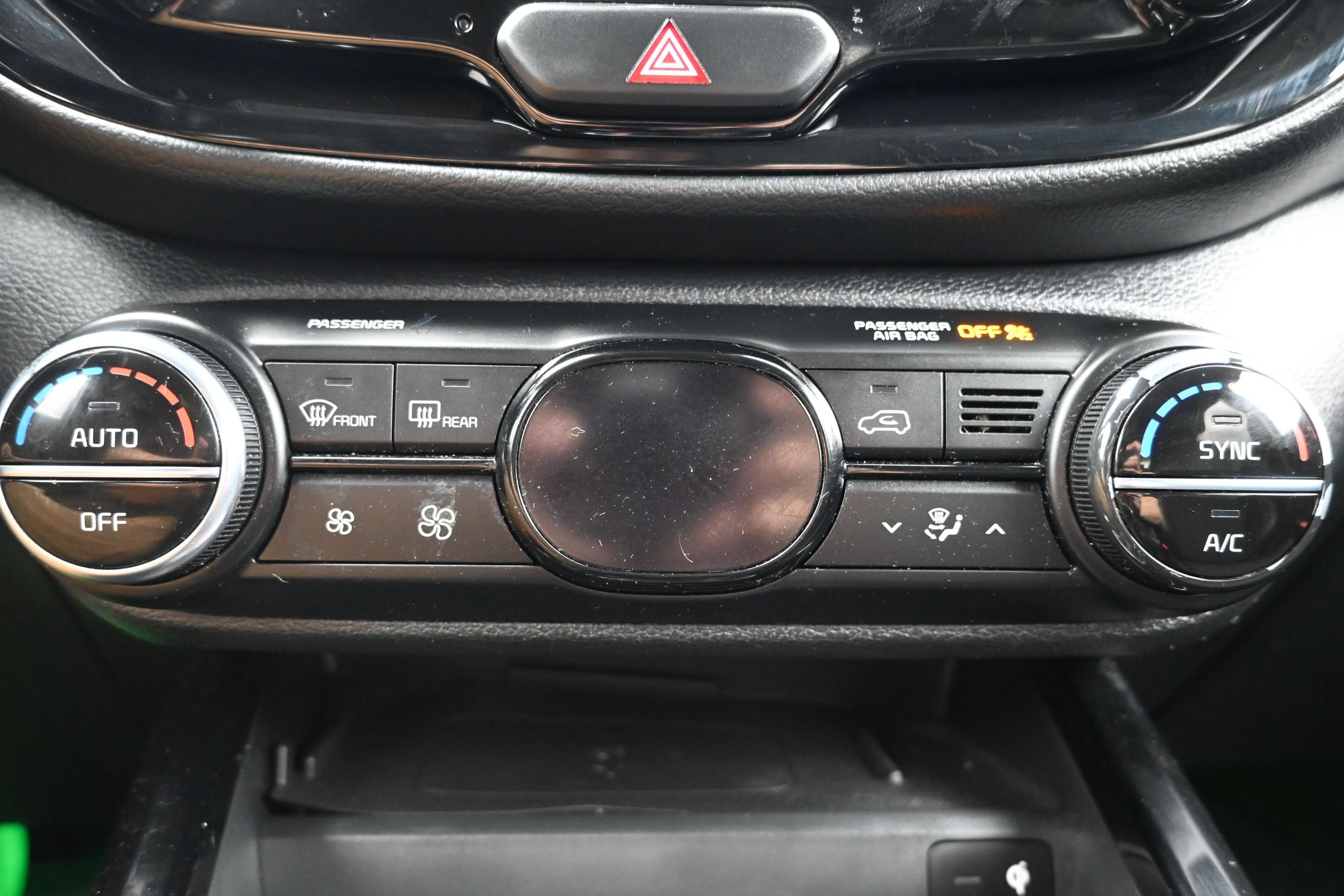 Used 2020 Kia Soul GT-Line Turbo FWD image 16
