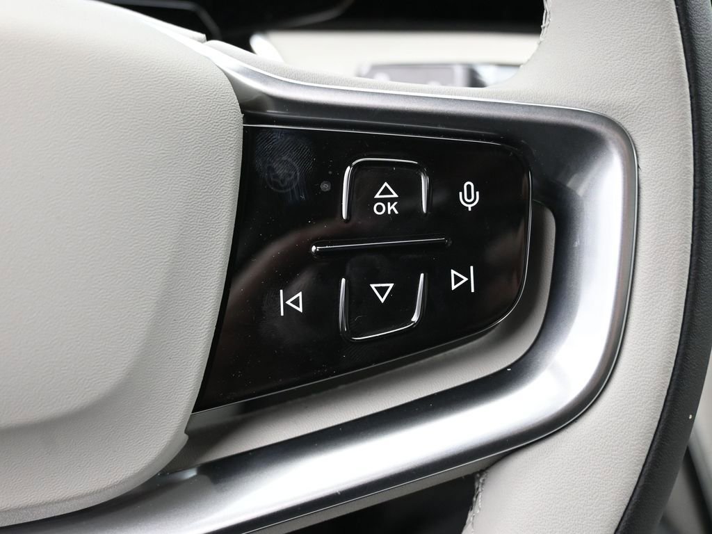 New 2025 Volvo EX90 Ultra image 11