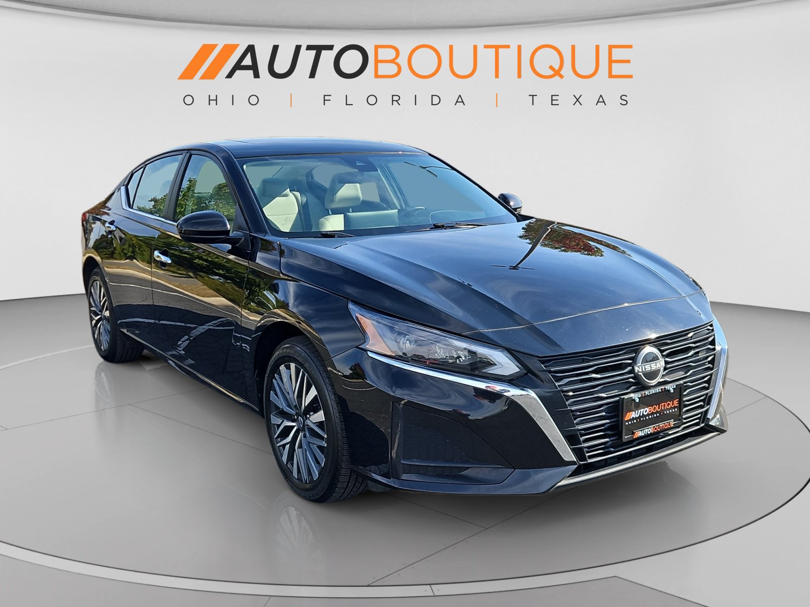 Used 2023 Nissan Altima 2.5 SV w/ SV Premium Package AWD/4WD image 7