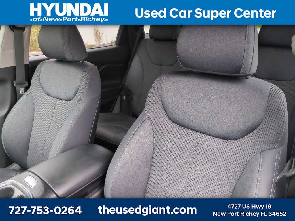 Certified 2022 Hyundai Santa Fe SE FWD image 7