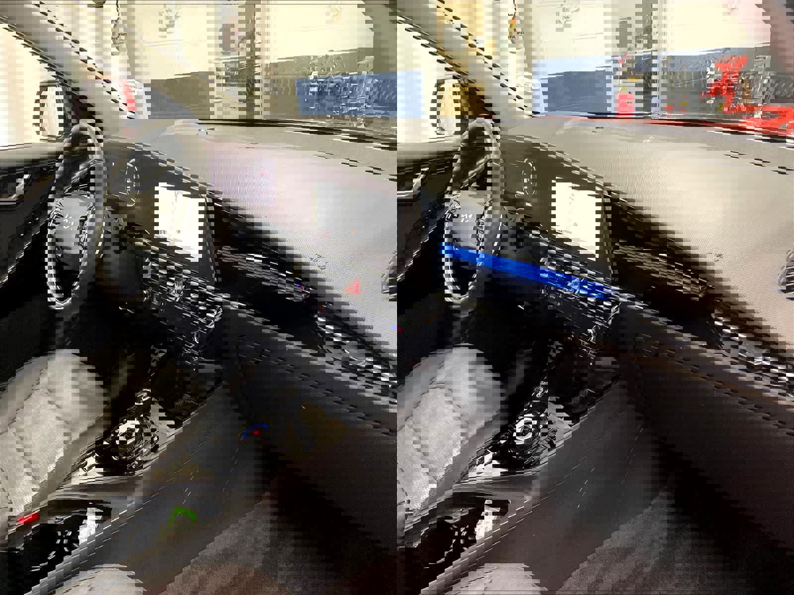 Used 2023 Kia Niro Wave w/ Wave Preserve Package image 14