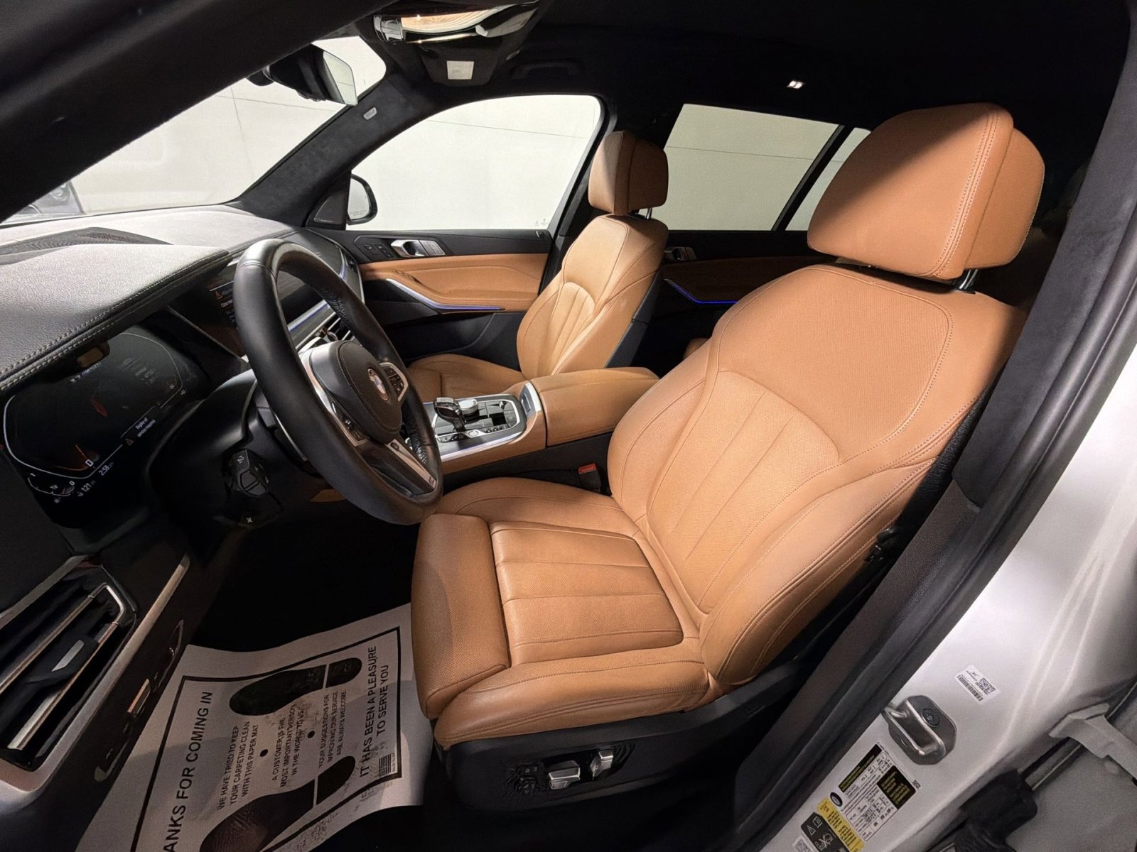 Used 2022 BMW X7 M50i w/ Dynamic Handling Package image 13