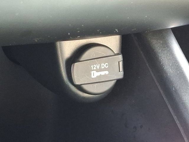 Used 2012 Dodge Journey American Value Package FWD image 13