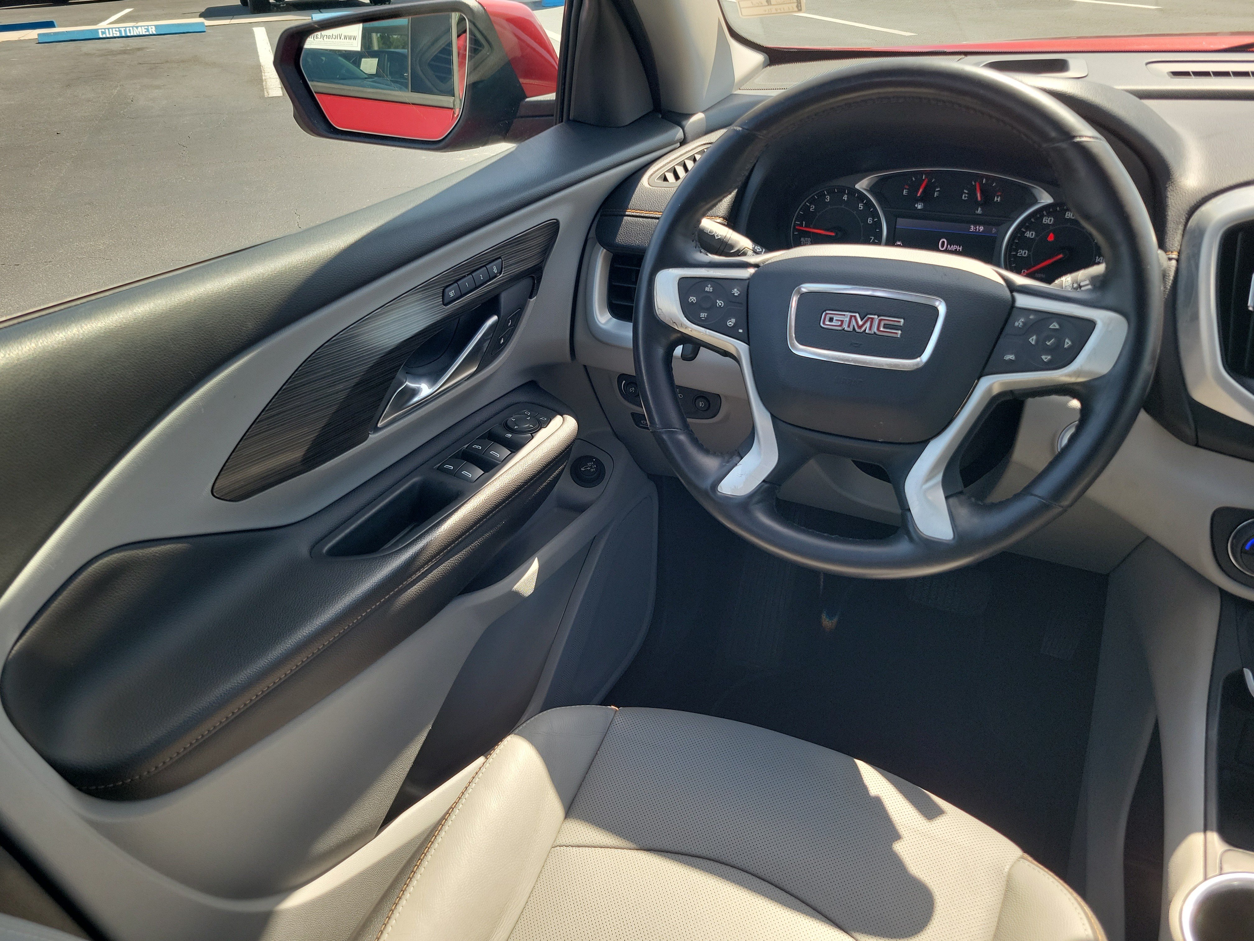 Used 2020 GMC Terrain SLT w/ Preferred Package FWD image 14