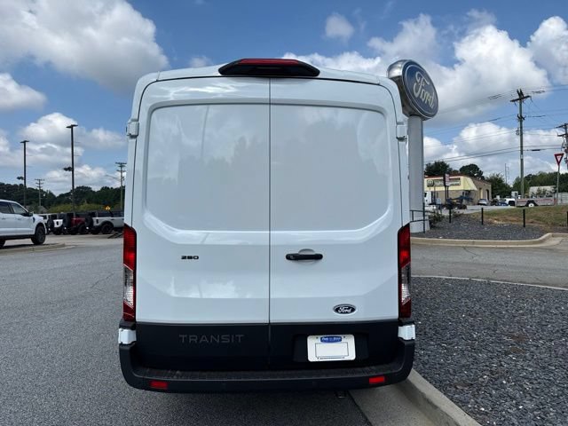 New 2027 Ford Transit 250 148 Medium Roof w/ Load Area Protection Package RWD image 9