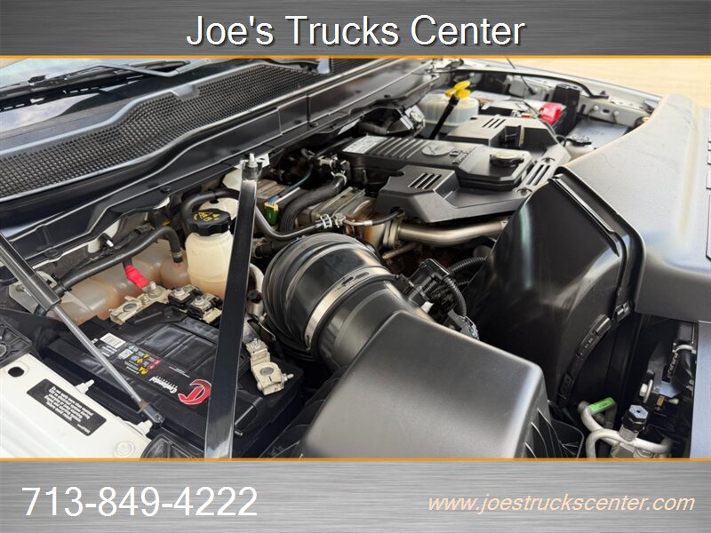 Used 2020 RAM 3500 Tradesman w/ Chrome Appearance Group RWD image 52