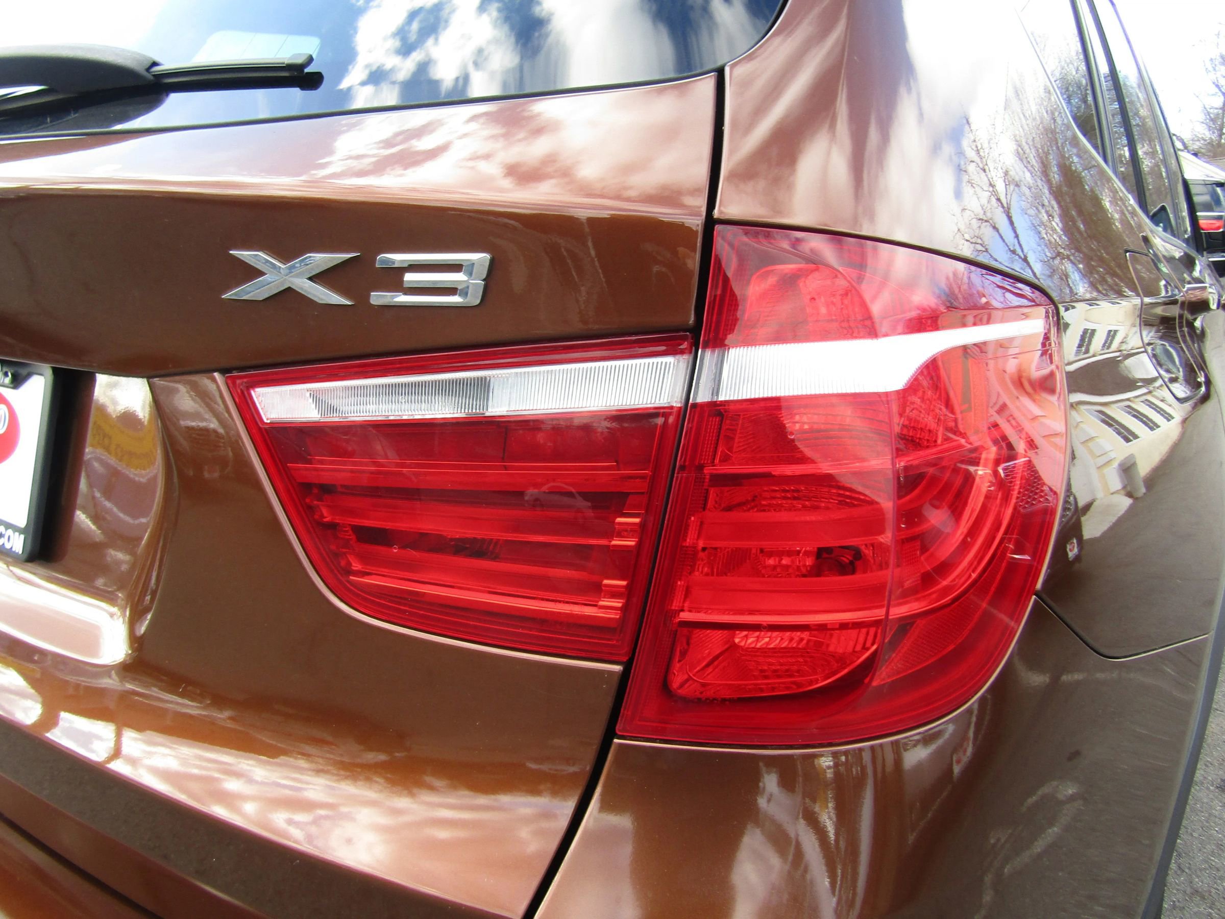 Used 2017 BMW X3 xDrive28i image 10