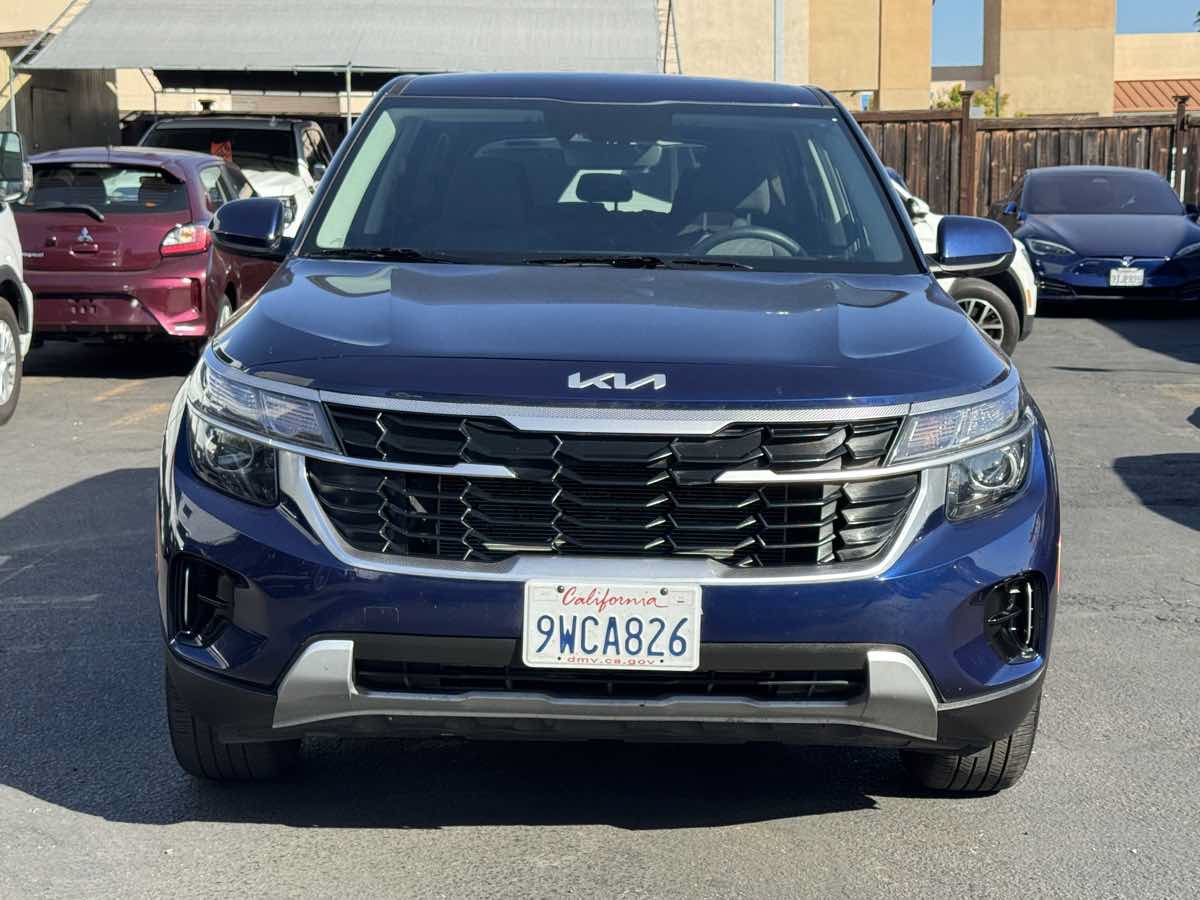 Used 2026 Kia Seltos LX FWD image 5