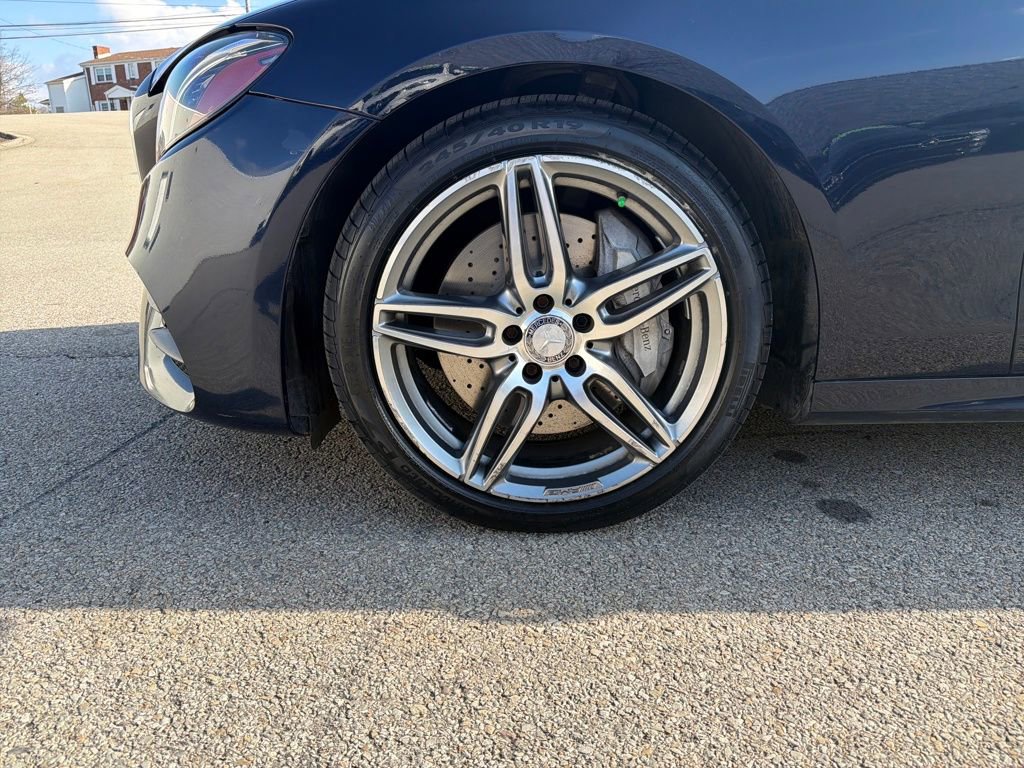 Used 2017 Mercedes-Benz E 300 4MATIC image 25