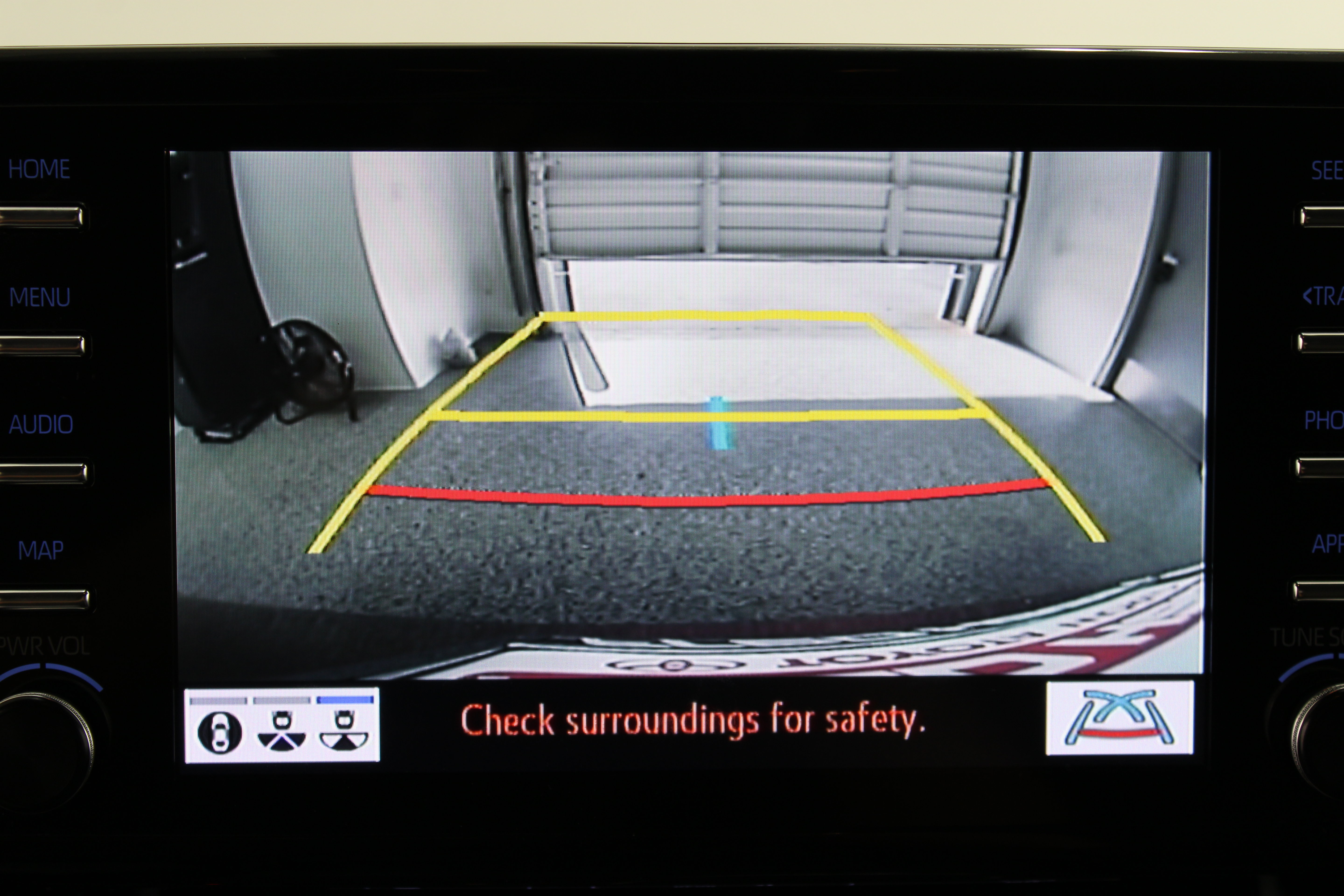 Used 2024 Toyota Sienna Platinum AWD/4WD image 22