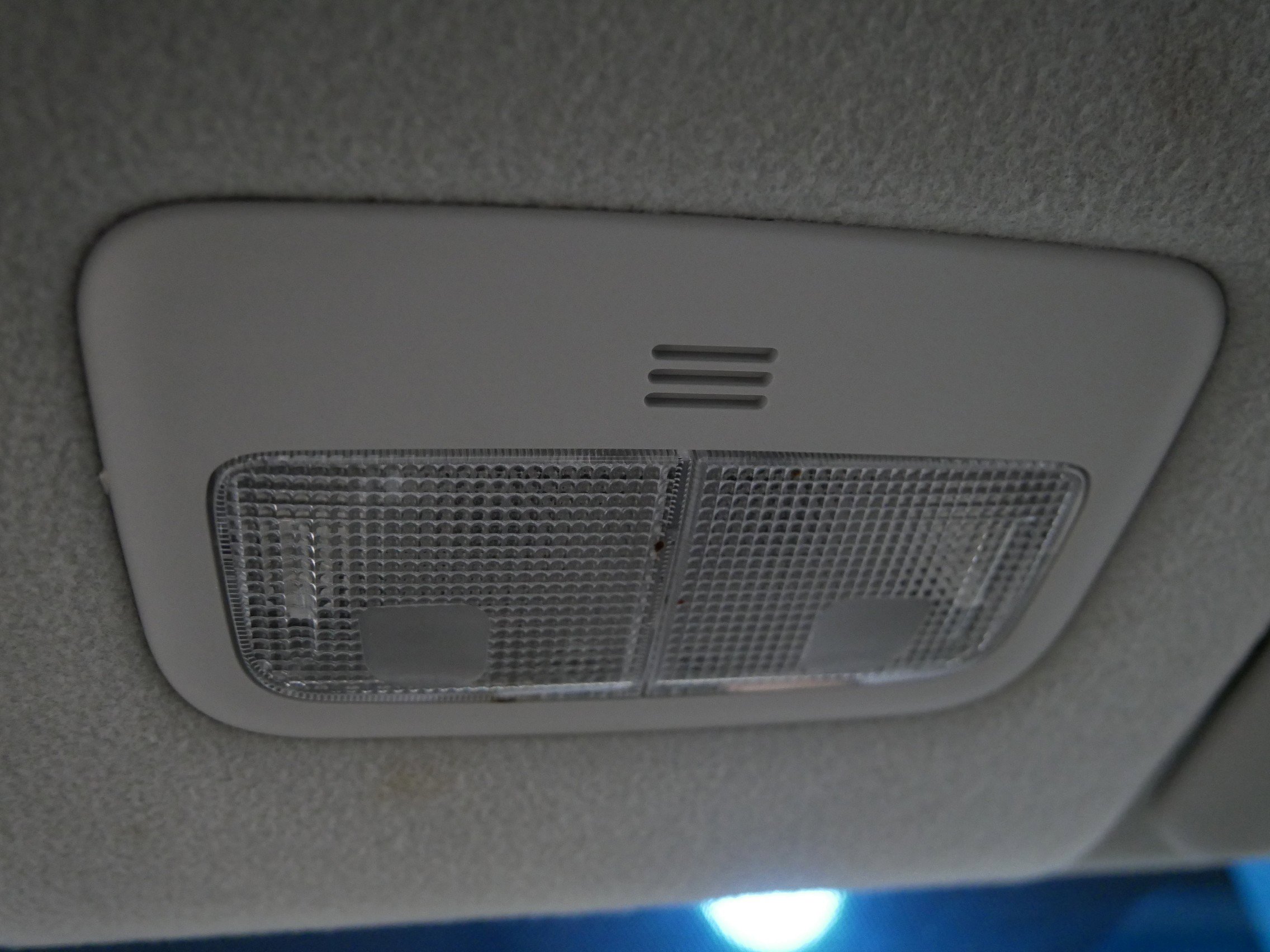 Used 2010 Toyota Corolla LE image 31