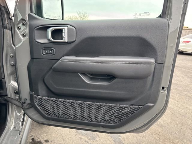 Used 2021 Jeep Wrangler Rubicon image 32