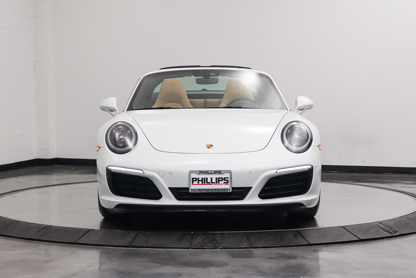 Used 2019 Porsche 911 Targa 4 AWD/4WD image 10