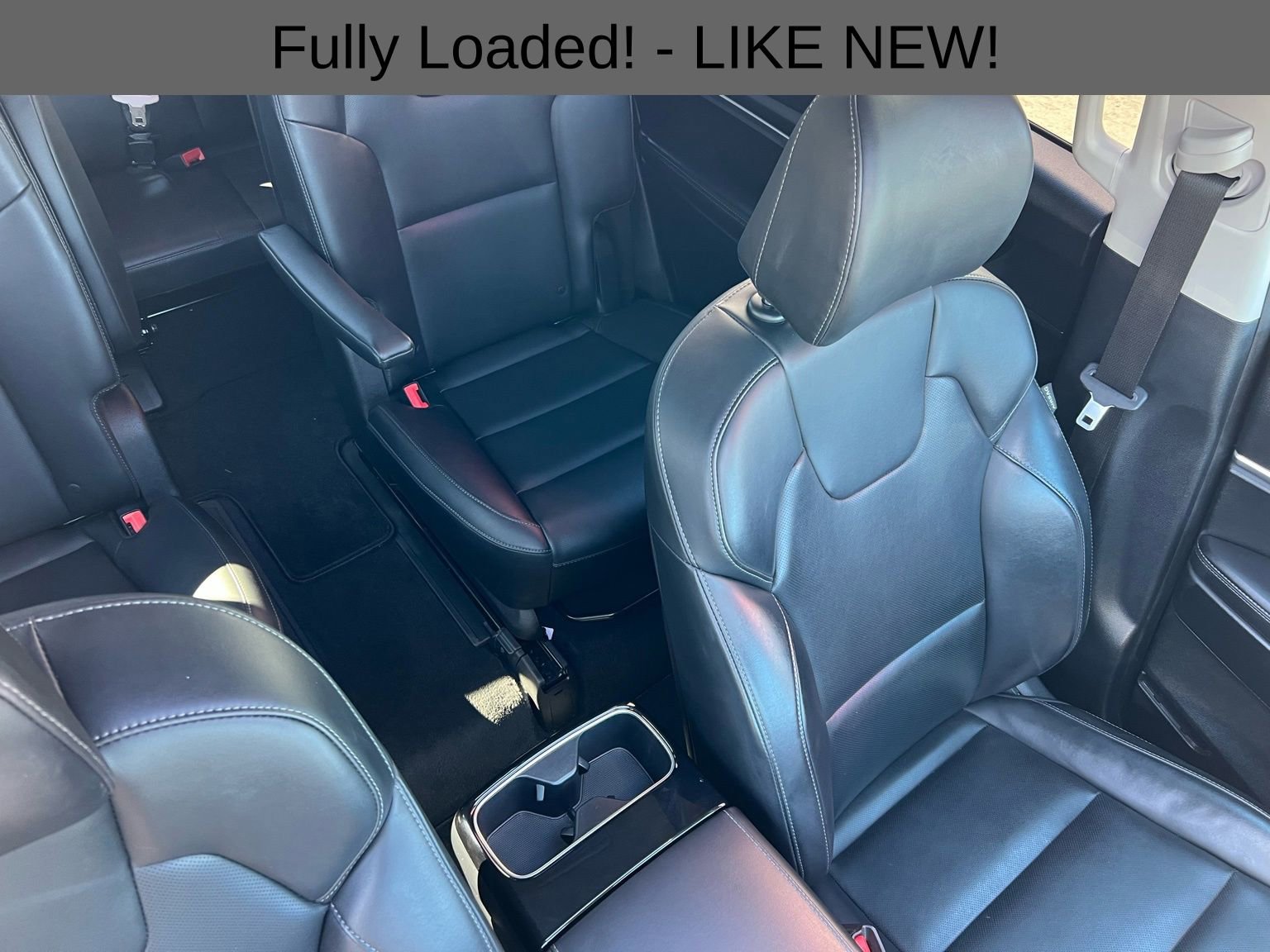 Used 2025 Kia Telluride S image 11