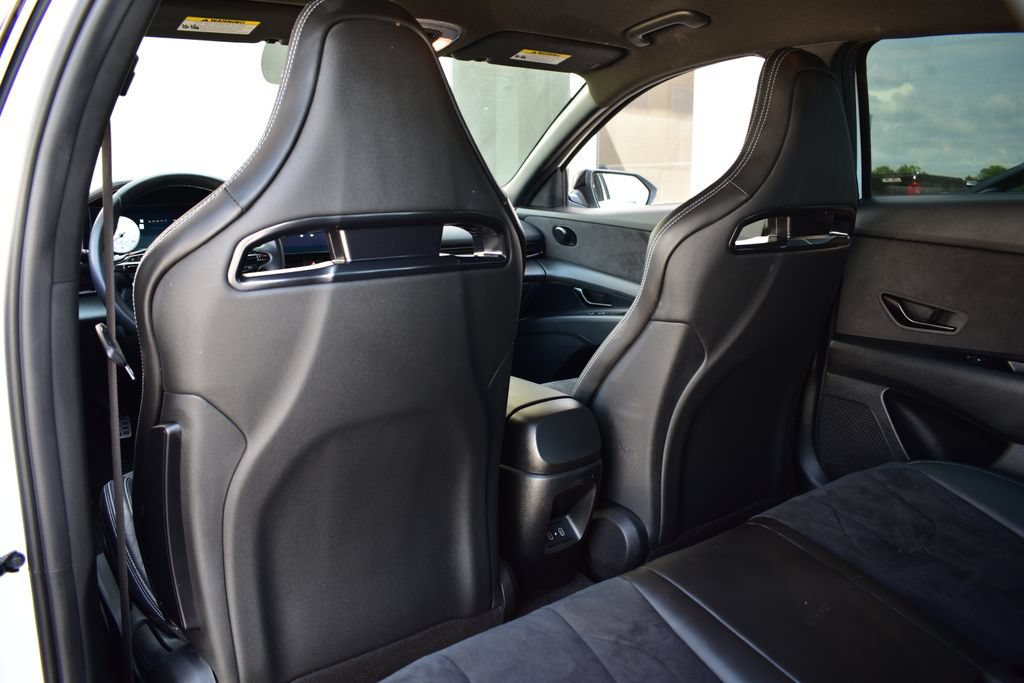 Used 2025 Hyundai Elantra N FWD image 24