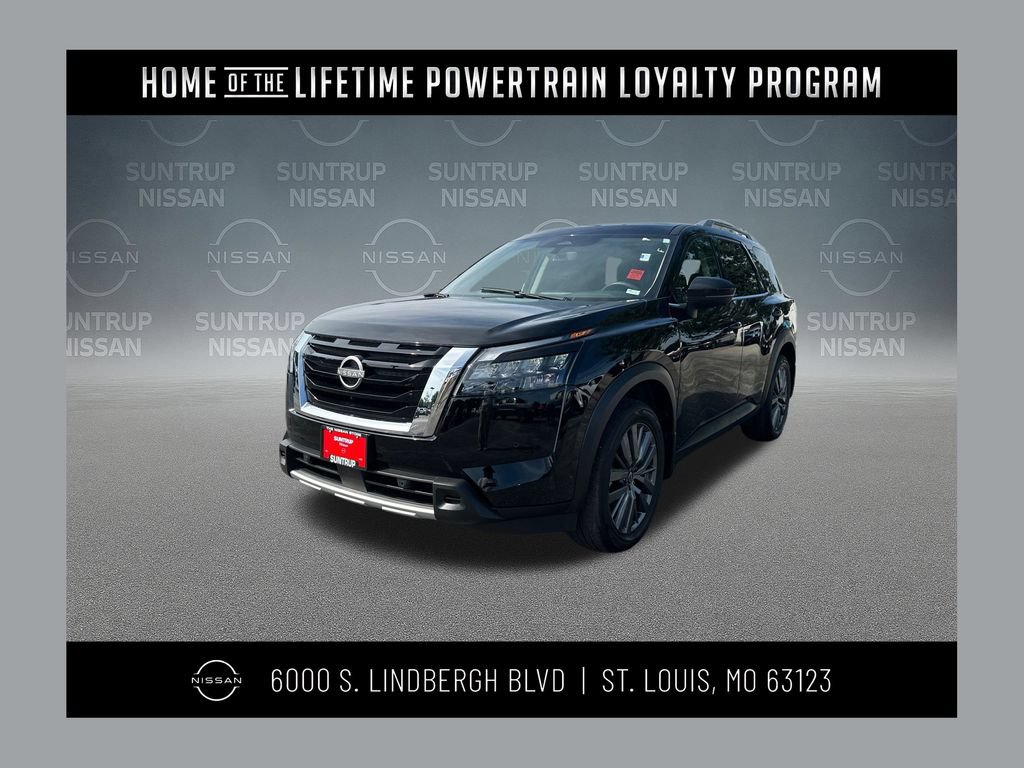 Used 2025 Nissan Pathfinder SL w/ SL Premium Package FWD image 1