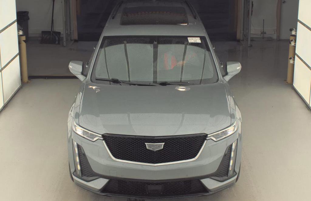 Used 2024 Cadillac XT6 Sport w/ LPO, Onyx Lite Package AWD/4WD image 2