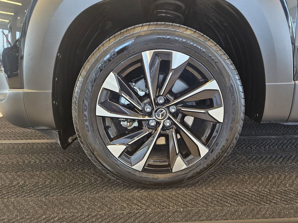 Used 2025 MAZDA CX-50 2.5 Hybrid w/ Premium Plus Pkg image 12