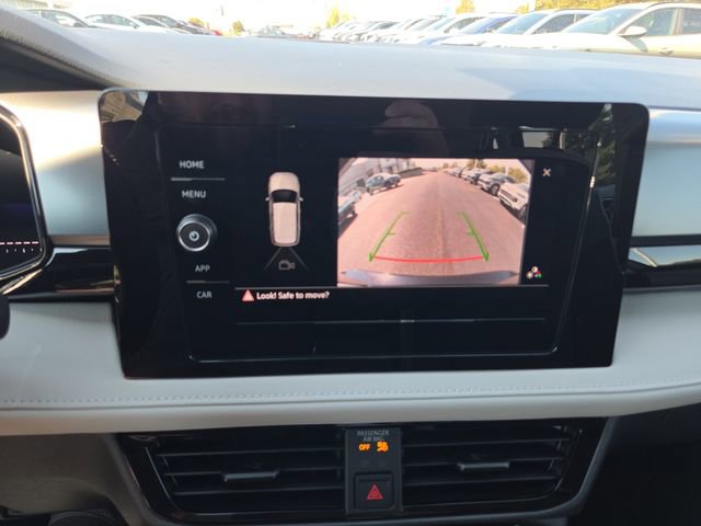 New 2025 Volkswagen Taos S FWD image 29