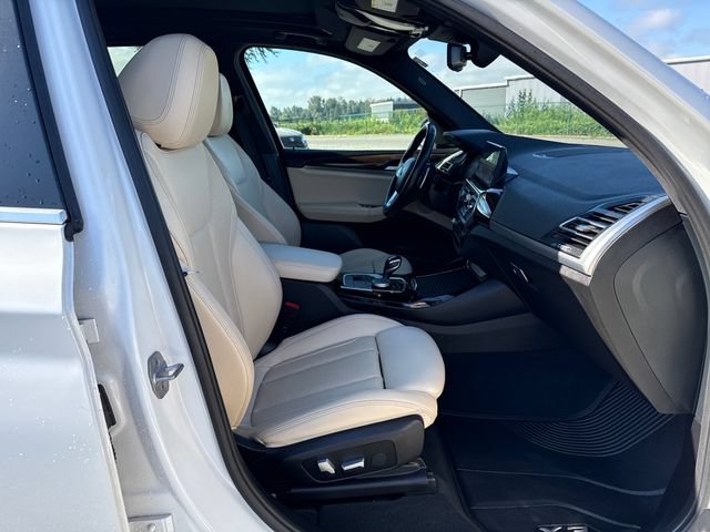 Used 2023 BMW X3 xDrive30i w/ Convenience Package AWD/4WD image 10