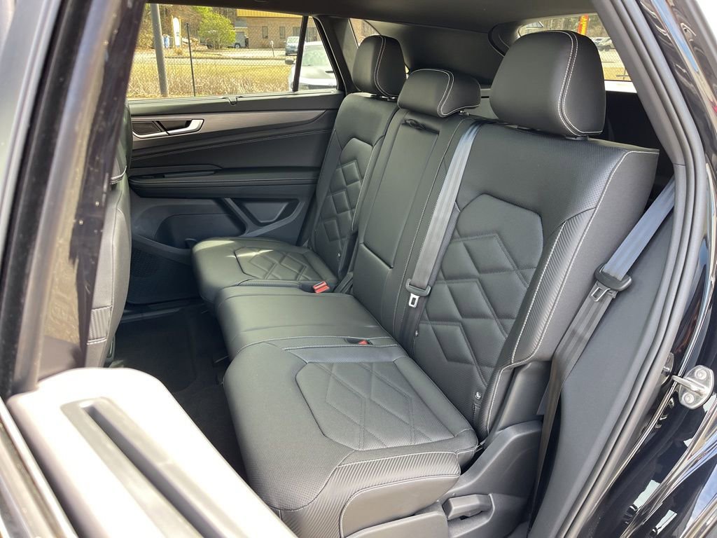 New 2026 Volkswagen Atlas Cross Sport SE AWD/4WD image 18