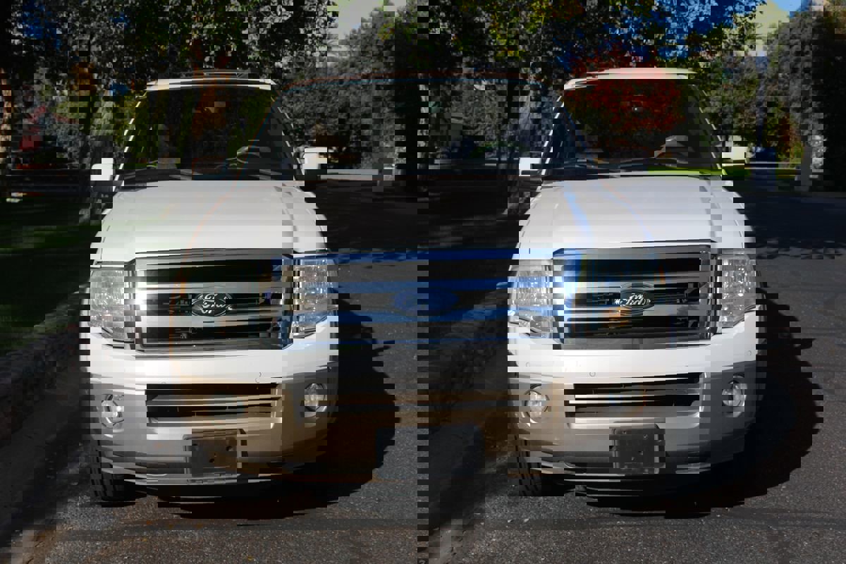 Used 2012 Ford Expedition King Ranch image 4