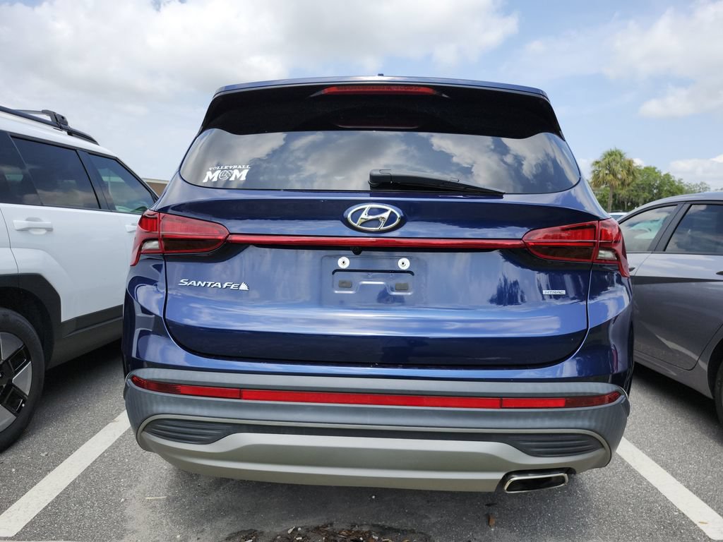 Used 2023 Hyundai Santa Fe SE w/ Cargo Package AWD/4WD image 3
