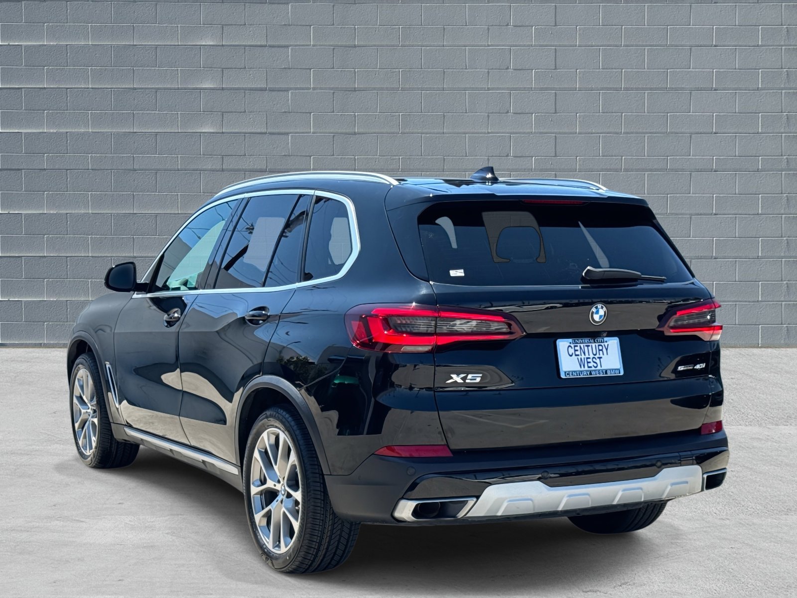 Certified 2022 BMW X5 sDrive40i w/ Premium Package image 5