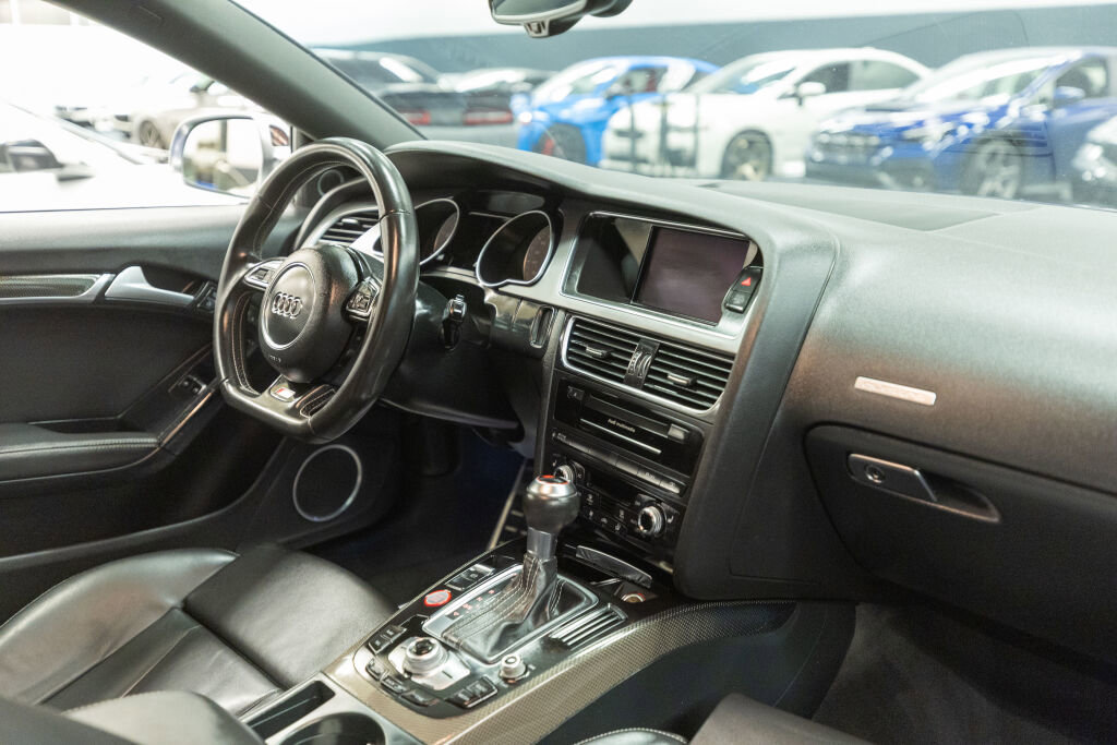 Used 2014 Audi S5 Prestige w/ Prestige Package image 14