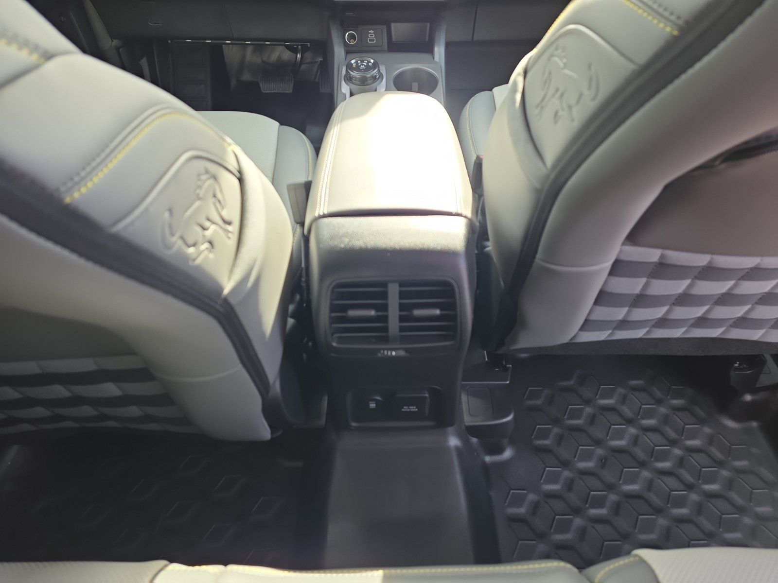 New 2026 Ford Bronco Sport Badlands w/ Badlands Tech Package AWD/4WD image 13