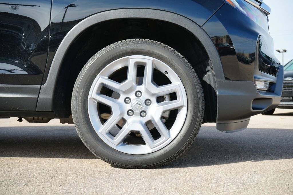 Used 2024 Honda Passport EX-L image 9